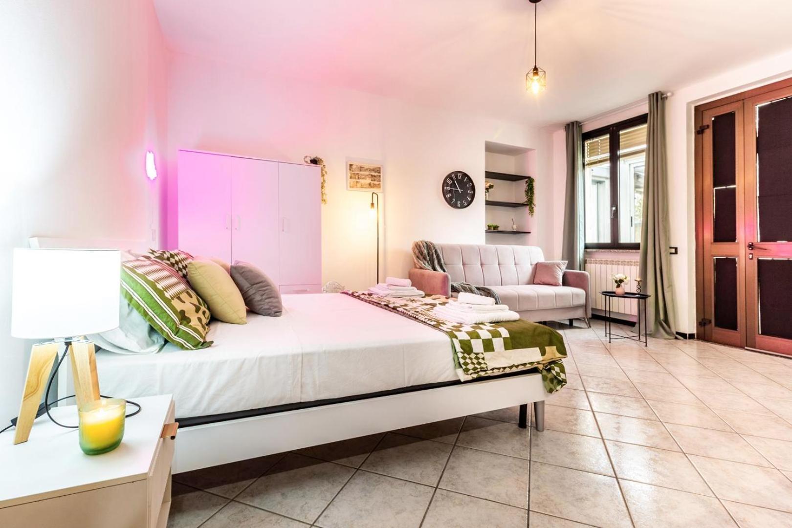 Volta Hub- Parcheggio, Giardino E 10 Min Appartamento